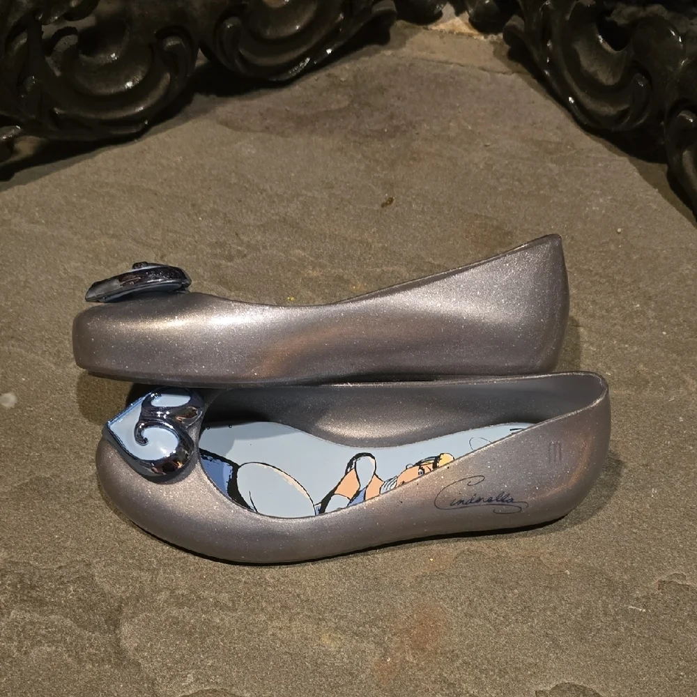Mini Melissa Disney Girl's Silver Cinderella Jelly Flats w/ Heart Detail Size 13